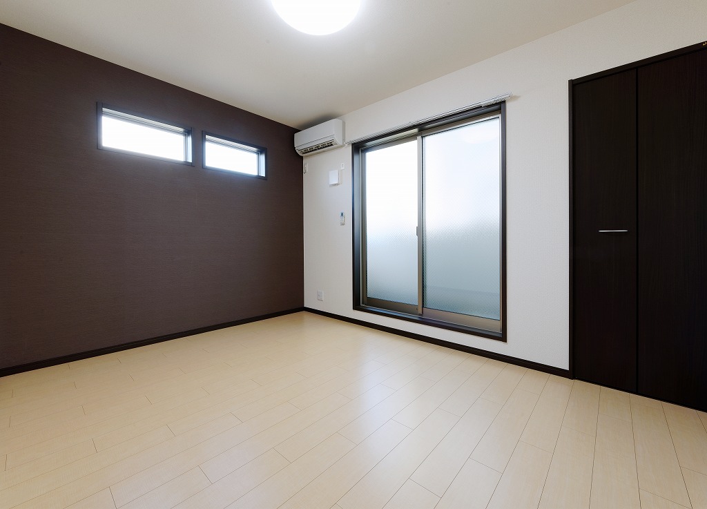 The Fuji Palace series is one which is quite popular with those looking to find a newer apartment for rent, where the units are larger and the typical studio type apartments. 