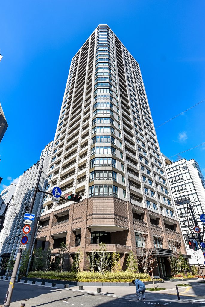 Crevia Tower Osaka Honmachi